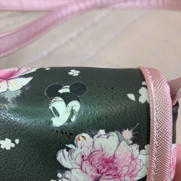 Disney LOUNGEFLY Minnie Mouse Pink Floral Saddle Bag Crossbody Purse - Picture 15 of 15